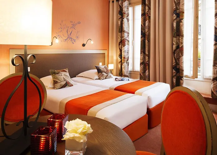 ريسيدونس فوش 4* باريس