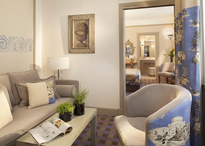 ريسيدونس فوش فندق 4*