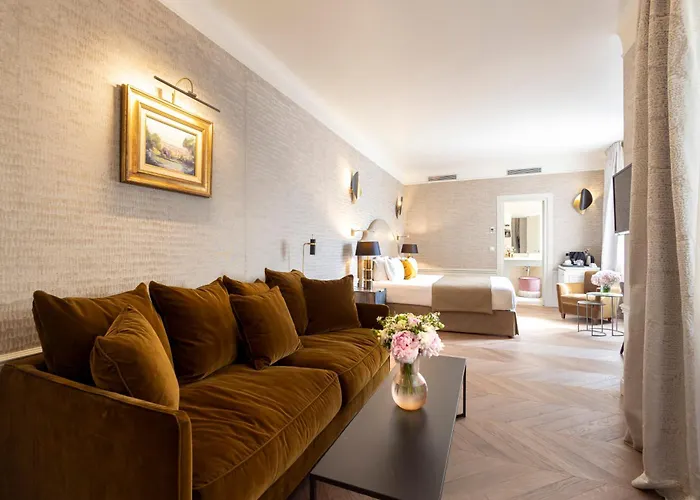 ريسيدونس فوش 4*