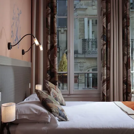 Foch 4* Paris